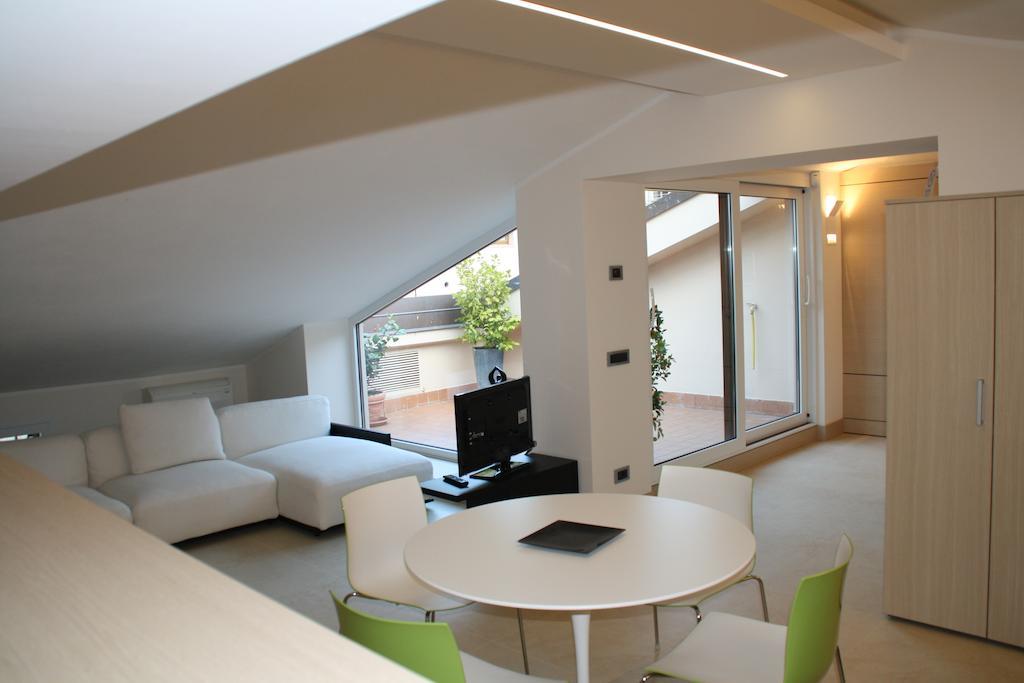 La Terrazza Sull'Arena Apartment Verona Ruang foto